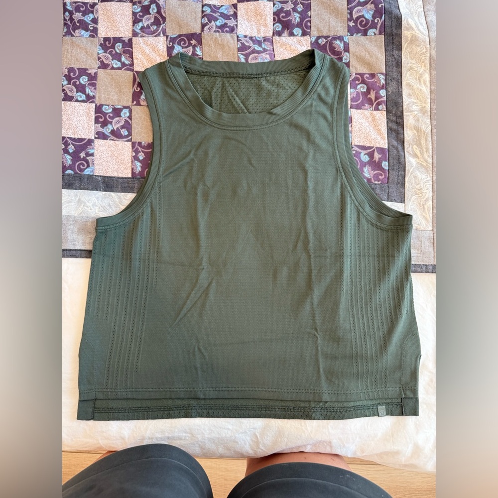 Lululemon Train To Be Tank in Green